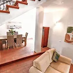 Giugio By Interhome