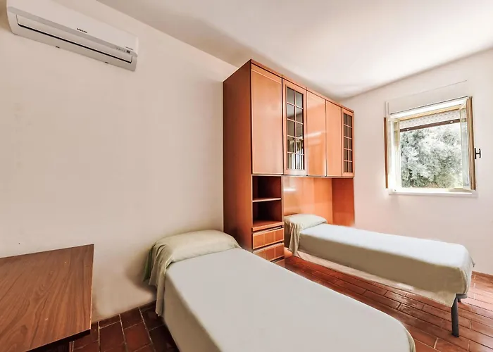 Giugio By Interhome 别墅