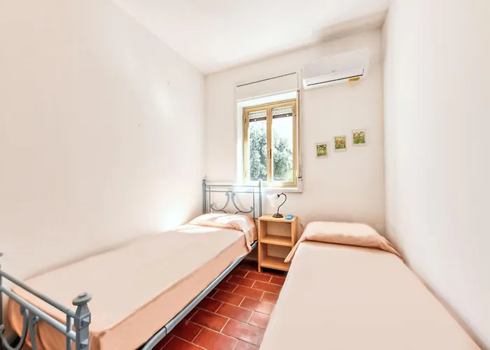 Giugio By Interhome
